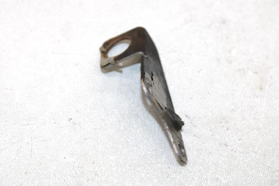 Polaris Predator 500 2005 OEM luz de freno interruptor montaje 5246844-385 AP3 Foto 2 de 4