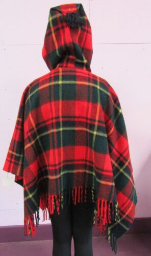 PONCHO COPERTA PLAID ROSSO VINTAGE FATTA A MANO - Foto 5 di 6