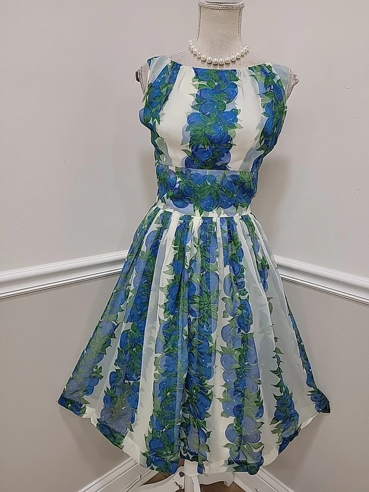 Vestido de colección años 50 arándano/chifón/cintura corta/falda completa/pinup/bombas/mediados de siglo Foto 3 de 4