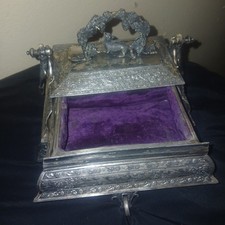 Antique Middletown Quadruple Plated Hard White Metal Mechanical Jewelry Box