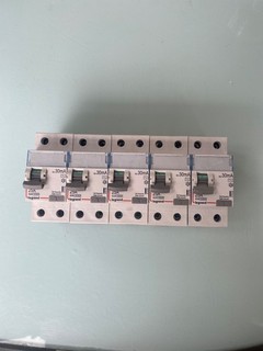 Fehlerstromschutz RCD Legrand Art 411504 2 polig Typ A 25A