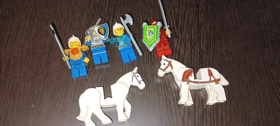 LEGO Caballeros Y Caballos Lote Personalizado Nexo Caballeros León Guardia Castillo Y Reino  Foto 2 de 4