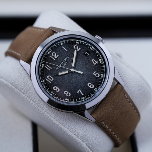 2024 Patek Philippe Calatrava Black Watch 5226G-001 Full Set Both Straps 5226G