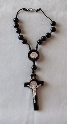 St Benedict Car Auto Rear View Mirror Rosary Moulded/Zinc Alloy/Cord 8-3/4'' L