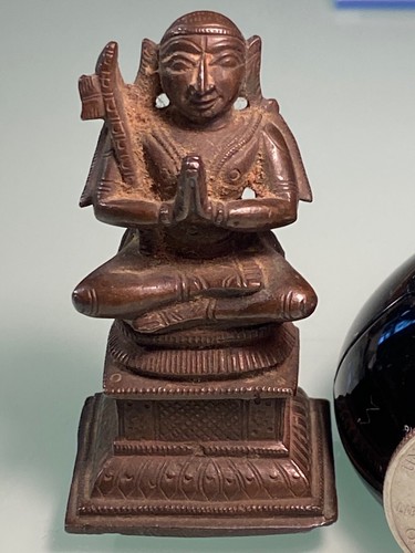 Una de las estatua de bronce de Buda más pequeñas del mundo 6,3 cm de alto, 98,6 gm, siglo XVIII - Imagen 15 de 15