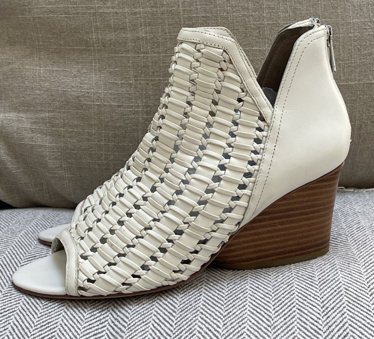 Donald J Pliner White JACQI Breezy Cutouts Leather Demi Wedge Heel