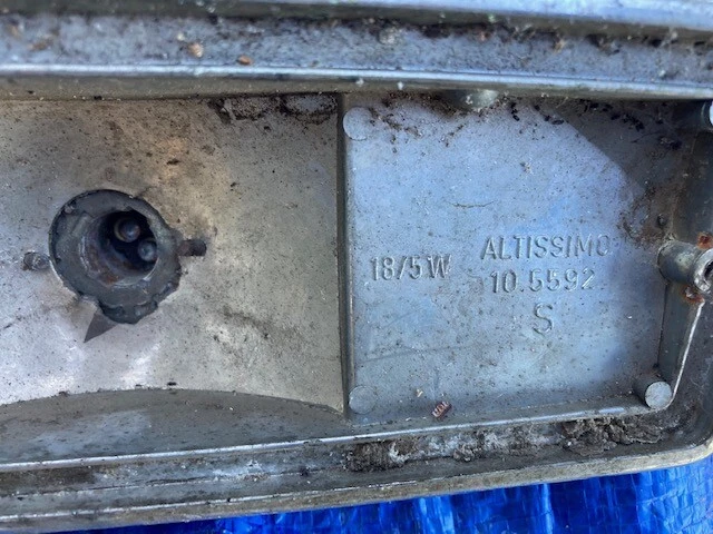 FIAT 124 SPIDER ALTISSIMO TAIL LAMP HOUSING 1966 1967 1968 1969 RARE - Imagen 3 de 3