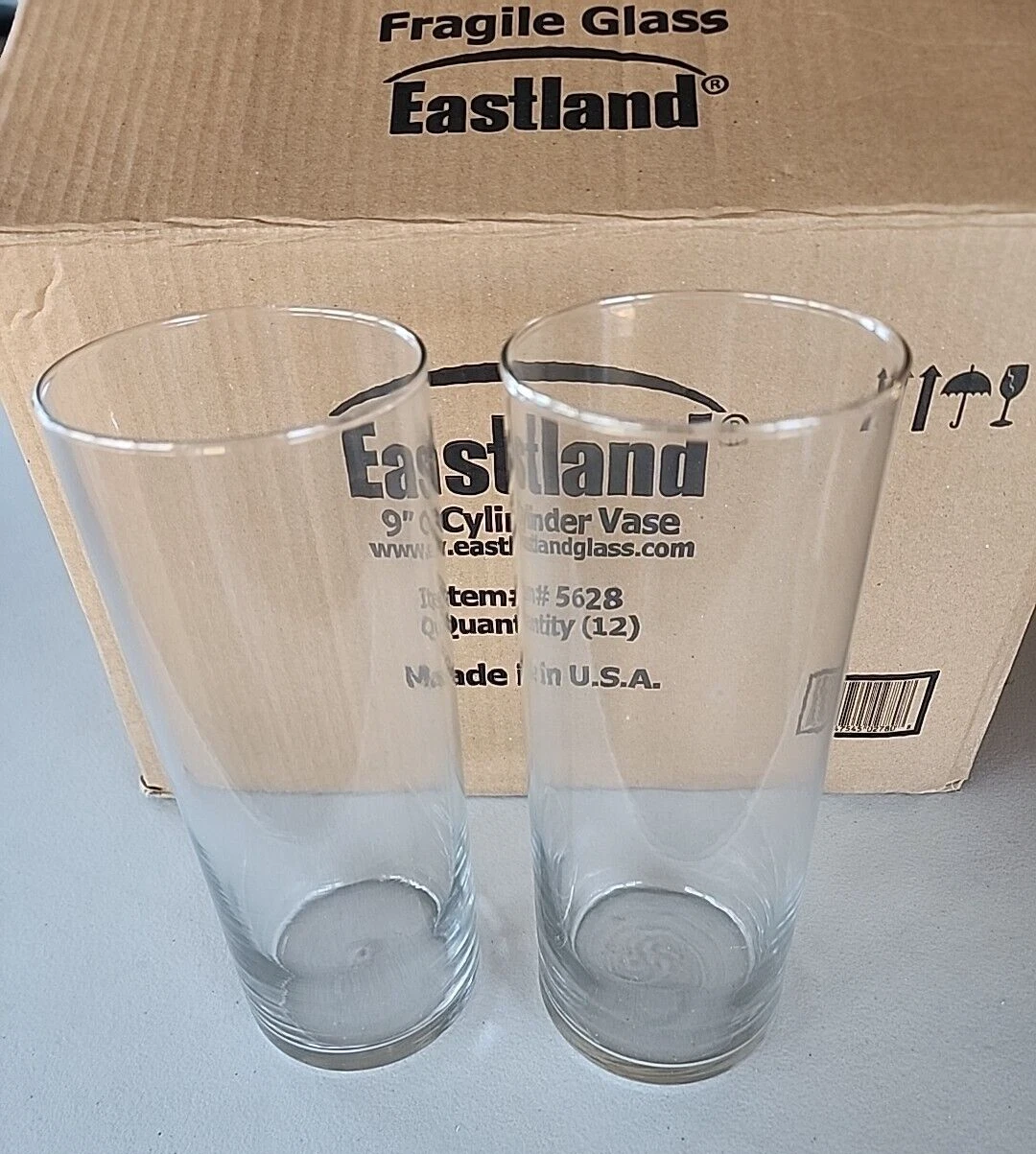 Eastland Cylinder Vases #5628 Set of twelve 9" Perfect for Wedding Decoration
Opens in a new window
