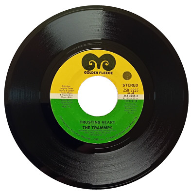 THE TRAMMPS -TRUSTING HEART / DOWN THREE DARK STREETS US IMP. GOLDEN FLEECE 1974