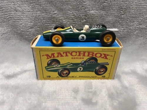 Vintage Matchbox Lesney No. 19 Green Lotus Car With Original Box 1:64
