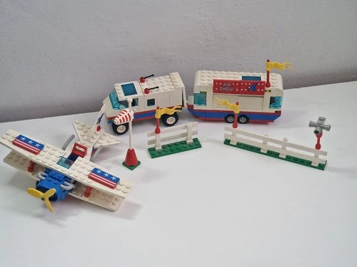 Lego Vintage System Town 6345 Aerial Acrobats Set