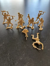 TimMee Processed Plastic Co Army Men 10 Pc Tan American Toy Soldier Figures US