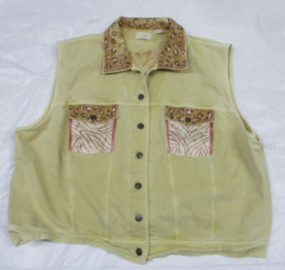 Elisabeth Liz Claiborne Button Up Beige Utility Vest - Cricket - Size 3?