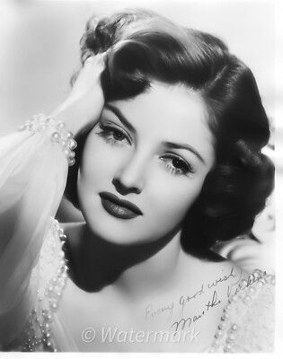 Vintage celebrity Hollywood actress  Martha Vickers   8X10 PUBLICITY PHOTO