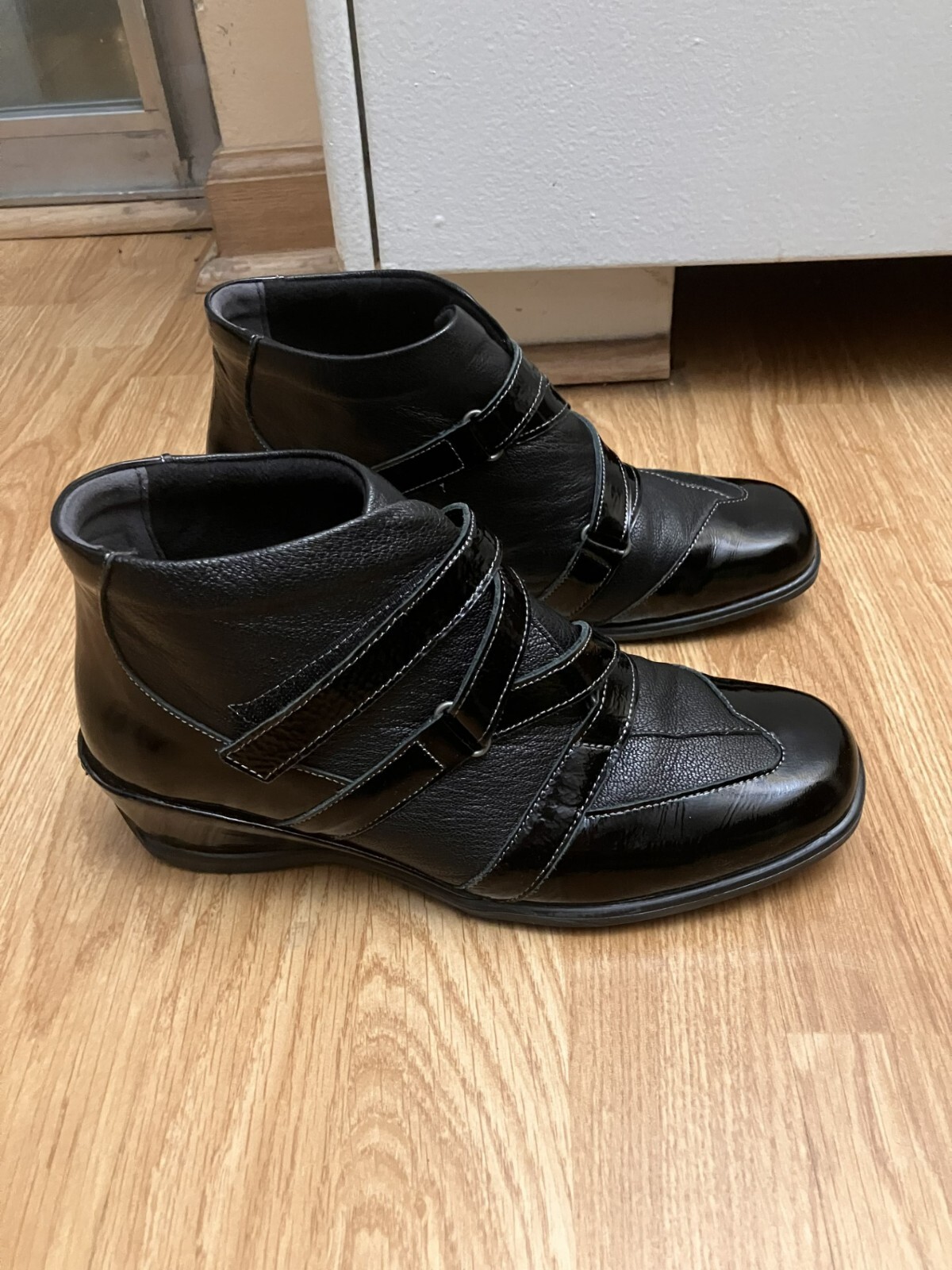 spring step allegra black leather ankle boots