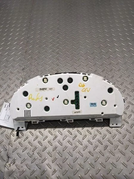 2005-2006 Honda CR-V Speedometer Cluster Assembly AT EX SE Oem - Image 4 of 4