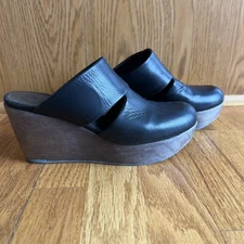 Coclico Hazel Wedge Clogs size 37 Black Wood Sole Soft Leather Cut-Out Casual