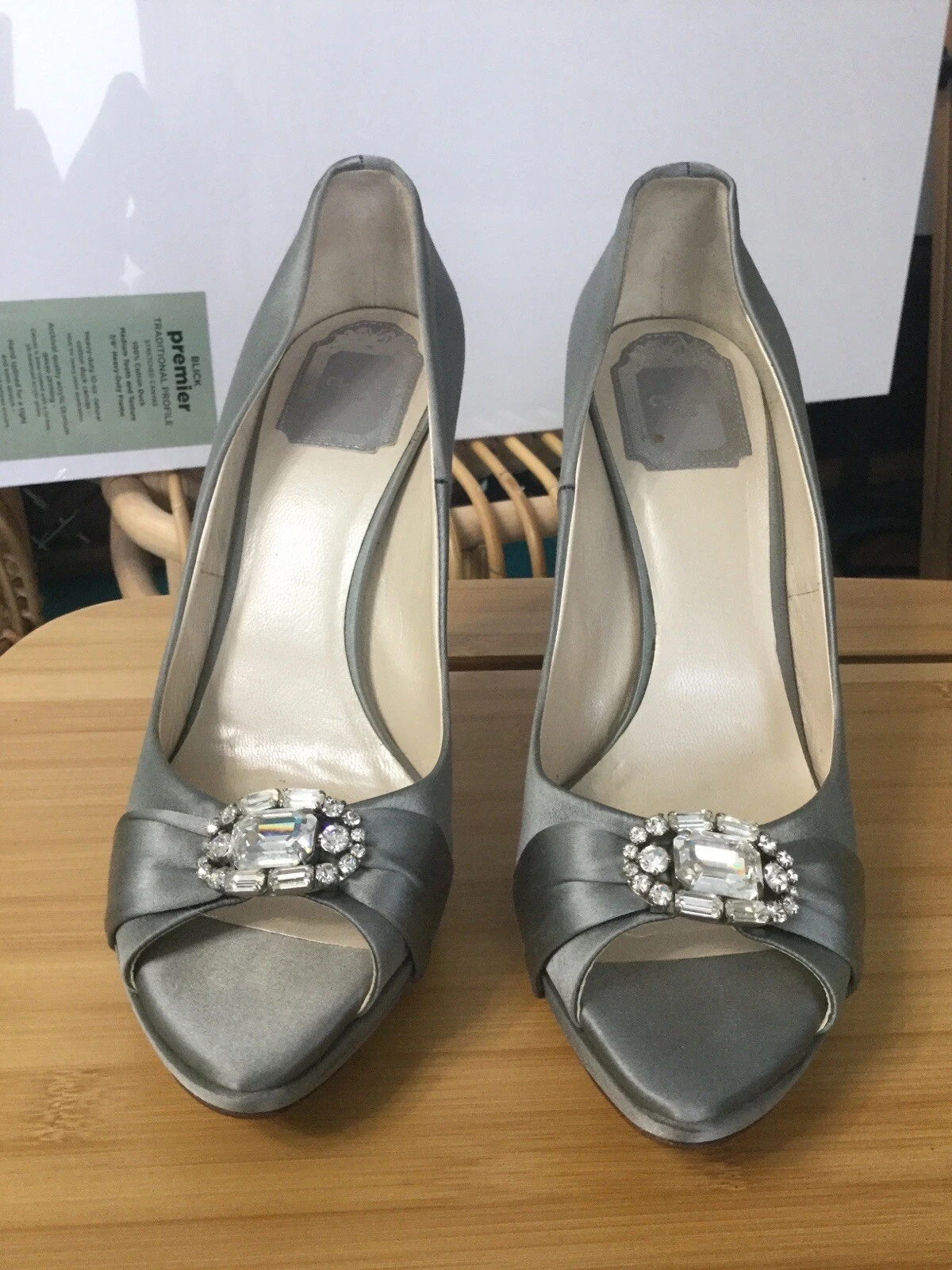 Escarpins talons Christian Dior satin diamant strass chaussures bout d'œil