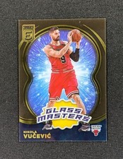 2022-23 Donruss Elite Glass Cleaners Gold 6/10 SSP Nikola Vucevic #8 - Bulls