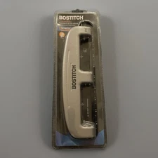 Bostitch Bostitch EZ Squeeze Three Hole Punch