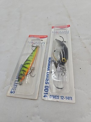 New Old Stock Fishing Lures Lot Norman DD14 Chart Black Bait Tackle Box Bass