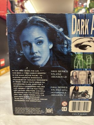 2002 Art Asylum Dark Angel Max Series X5-452 With Motorcycle New
