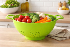 Mini Plastic Colander Strainer with Handles 15cm Small Plastic Colander Strainer