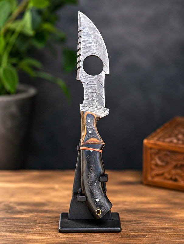 Damascus Steel Hunting Knife Fixed Blade Straight Edge Wood Handle w/Sheath