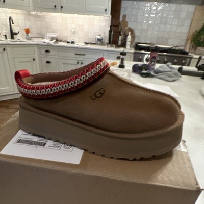 UGG Tazz Women s Brown Leather Slip-On Clog Slippers Lined US 6