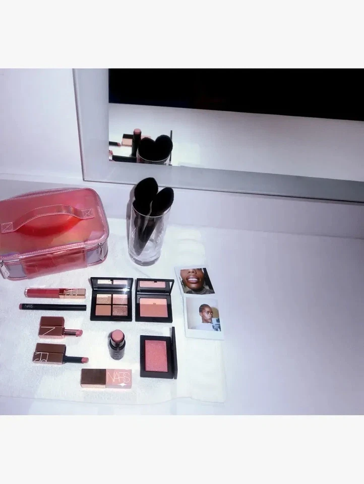 Juego de bóveda de orgasmo sin fin NARS calendario de adviento Foto 3 de 3