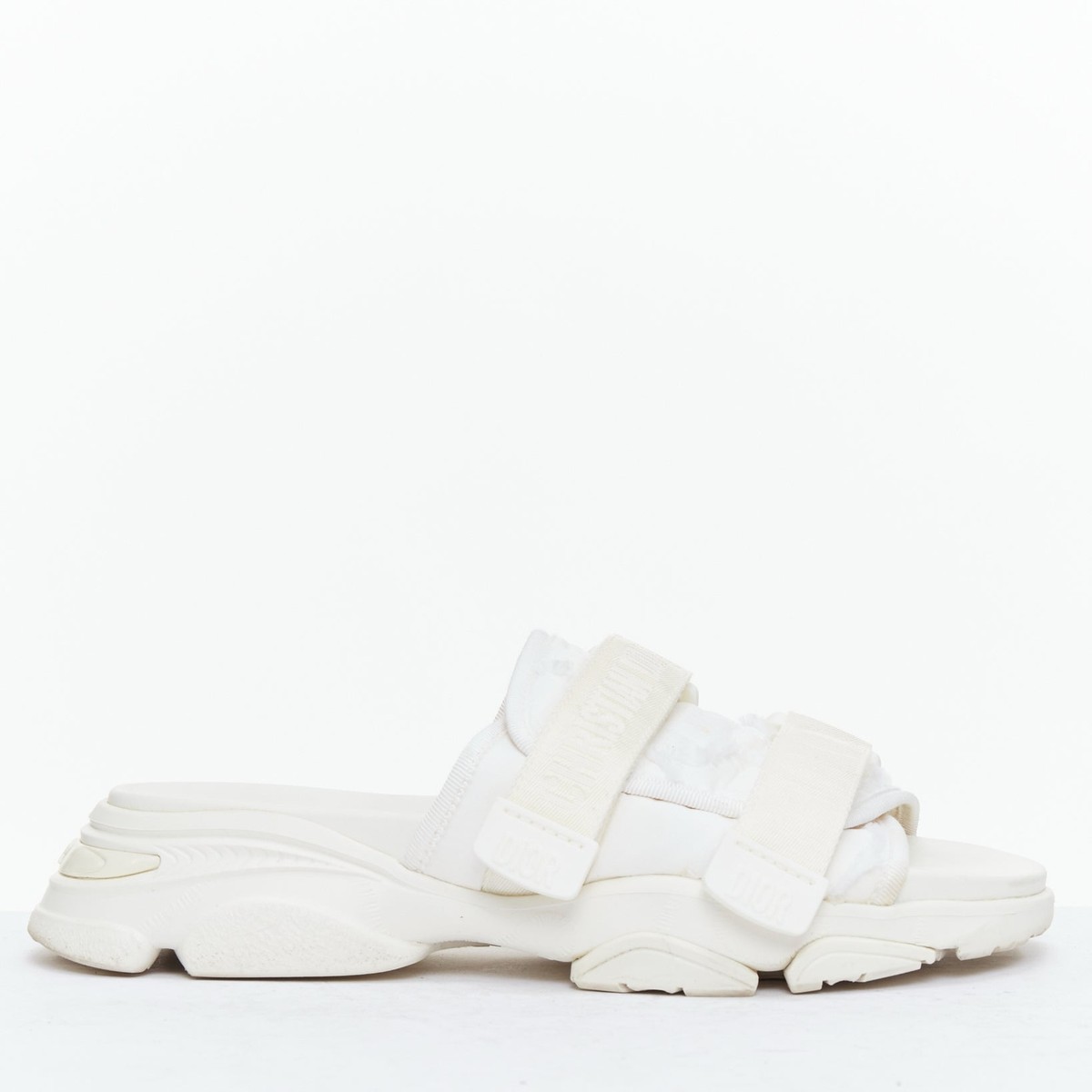 U　Christian DIOR Whiteコート　38サイズ U様専用 Christian DIOR Whiteコート 38サイズ