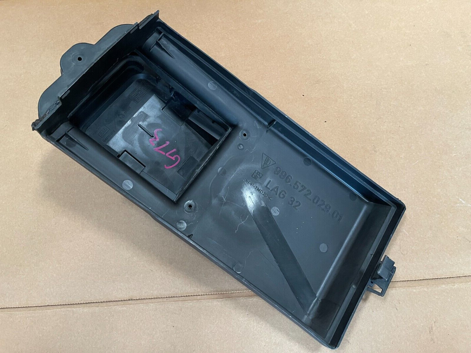 Porsche 911 GT3 1998-2004 Cowl panel