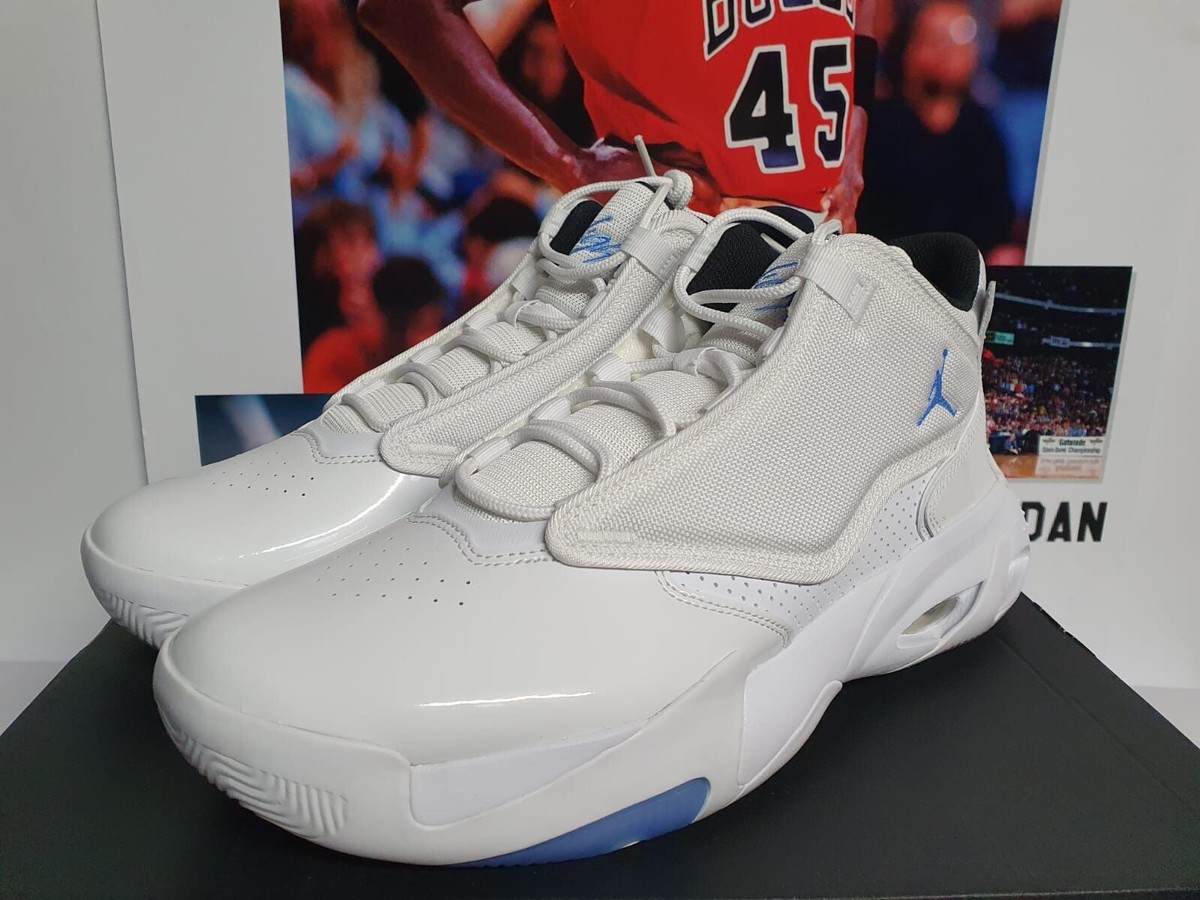 jordan max aura white