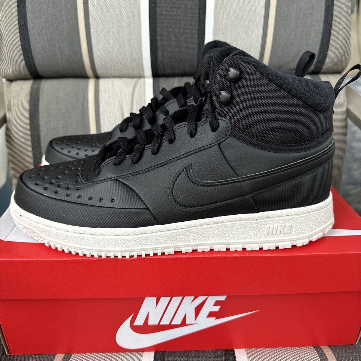 Nike Court Vision Shoes Men's Sz 11 Mid Winter Black White Nike Court Vision Shoes Men's Sz 11 Mid Winter Black White
