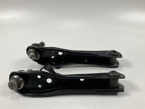 UNBOXED OEM 555 Front Lower Control Arms & Ball Joints - 1971-1977 Toyota Celica - Picture 3 of 6