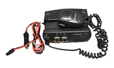 Motorola CDM750 Mobile Two-Way Radio AAM25KKC9AA1AN w/12V PLUG-USED/WORKS