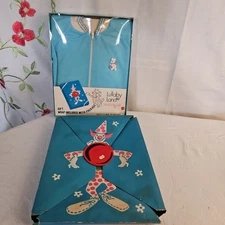 VTG LULLABY LAND Pajamas One Piece Sleep N Play Suit Sm 0-13 Lbs Gift Box 