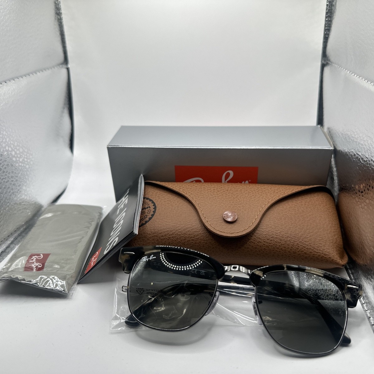 Ray Ban Clubmaster RB3016-133671 Grey Havana 51mm Grey Gradient Sunglass  145 51