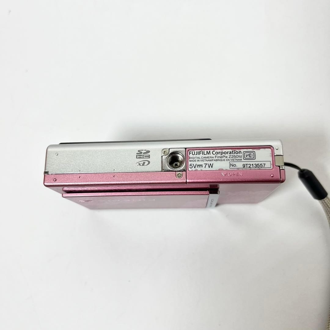 FUJIFILM FinePix Z250fd Pink Digital Camera 10.0MP 5x Optical Zoom