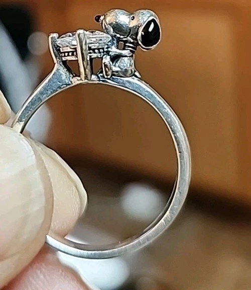 Peanuts Snoopy Hug Ring Size 8 925 Silver - Image 4 of 4