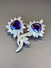 Rare!! Harry Winston Style C 1990 Brooch