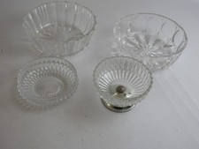 4 Glasschalen aus Omas Küchenschrank