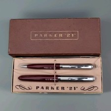 Parker "21" SET: Red and Chrome Fountain Pen and Mechanical Pencil in Orig box