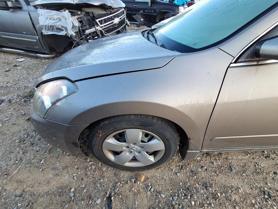 2007 Nissan Altima Front Windshield Wiper Motor OEM Used 135K Mileage - Image 4 of 4