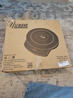 New Open Box Nuwave  Precision Induction Cooktop Model 30101