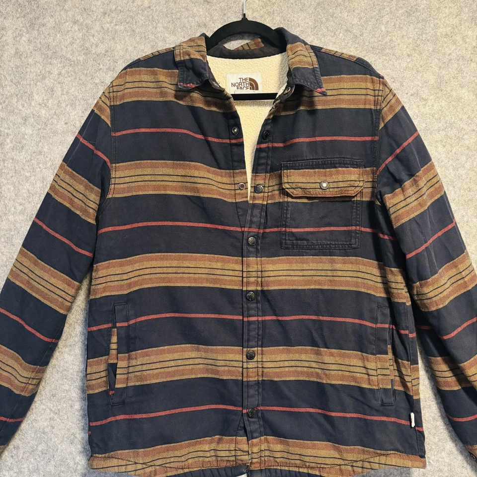 Camisa de campamento forrada de sherpa de franela a rayas azul marrón mediana The North Face para hombre Foto 2 de 4