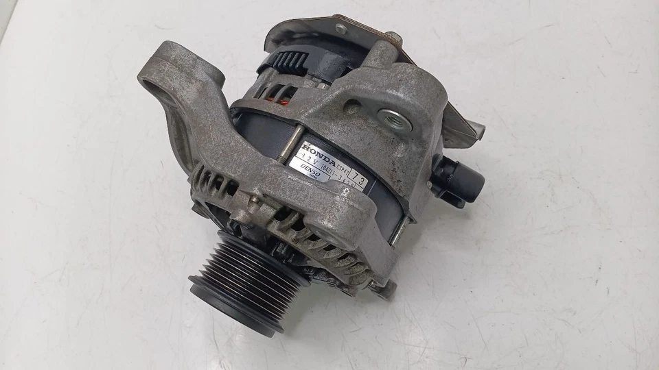 Alternator Fits 2016 2017 2018 2019 2020 2021 2022 Acura ILX Foto 4 de 4