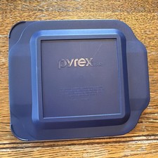 Pyrex 222-PC Square 8 x 8 2 Quart Storage Con...