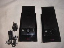 Pair Rocketfish Wireless Bookshelf Speakers M...