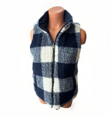 Thread & Supply Size S Navy Blue Reversible Quilted Sherpa Vest